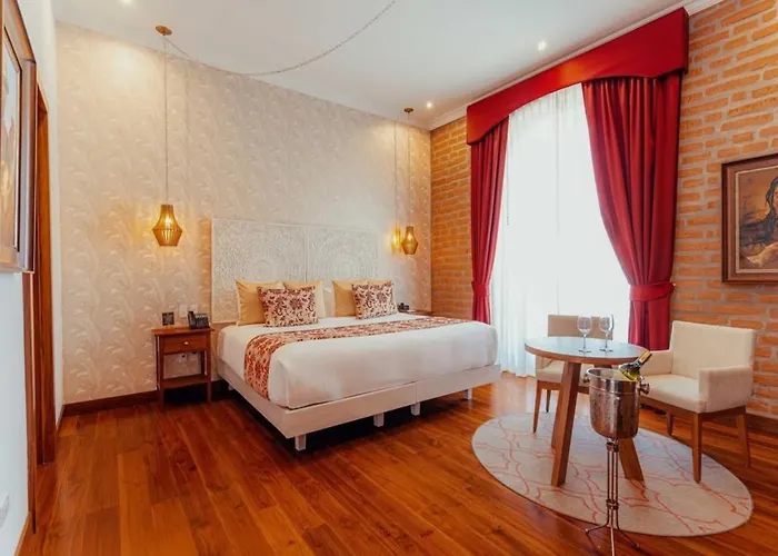 Grand Atlantiis Suite Near Delhi Igi Airport